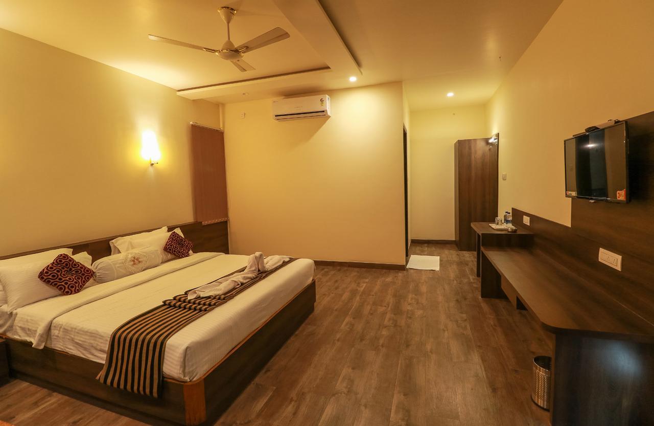 Hotel The Cult Hubli Exterior foto